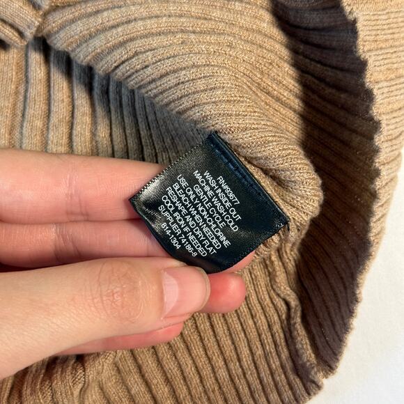 Y2K Liz Claiborne Career Tan Ribbed Knit Sweater Top Sz SM Gold Shoulder Button - Picture 7 of 7